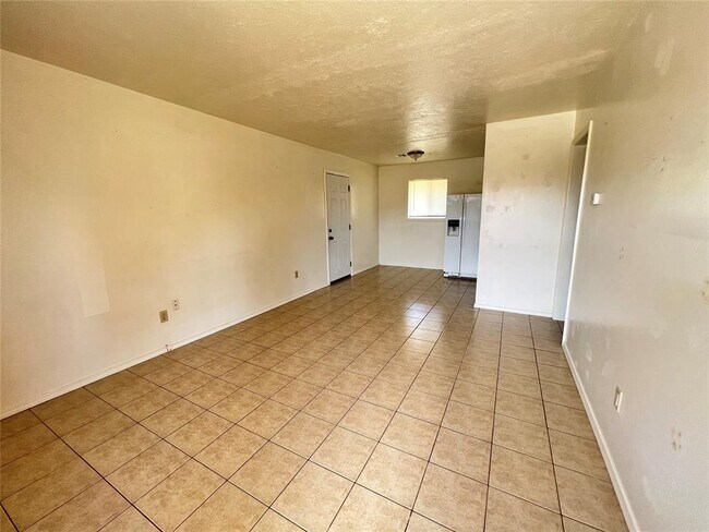 Foto del edificio - 412 Pryor Dr