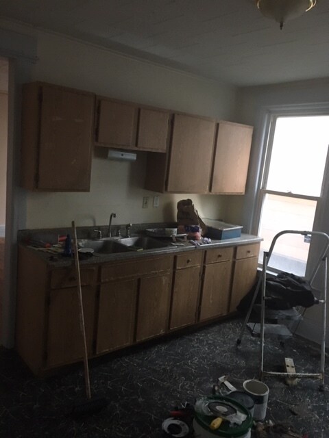 Primary Photo - 621 Park Ave