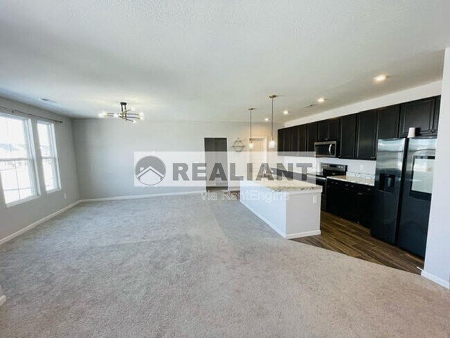 Foto del edificio - 1373 Ruby Hill Ln