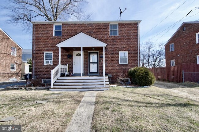 Building Photo - 2727 S Cleveland St