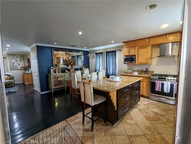 Foto del edificio - 2317 S Harcourt Ave