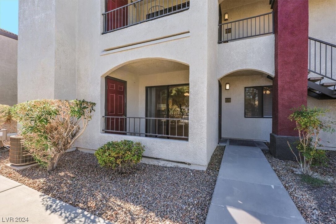 950 Seven Hills Dr Unit 1512, Henderson, NV 89052 Condo for Rent in Henderson, NV