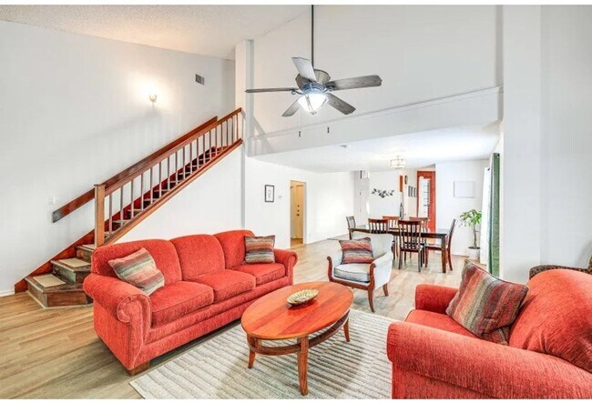 Foto del edificio - 5 Bedroom Single Family Home in San Antonio