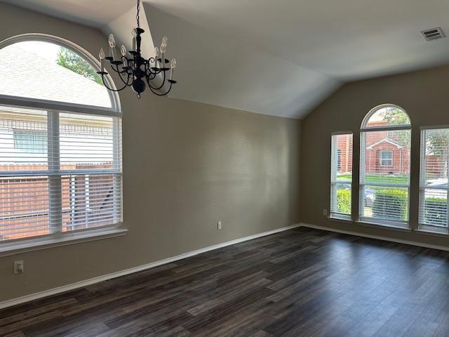 Foto del edificio - 5400 Rockwood Dr