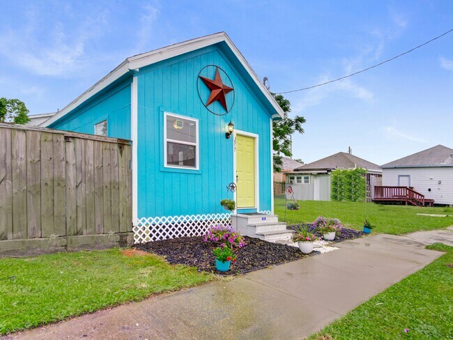 Foto del edificio - 3917 Winnie St