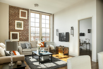 Silk Lofts photo'