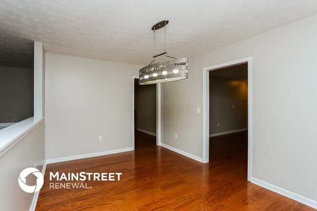 Building Photo - 1677 Pheasant Dr