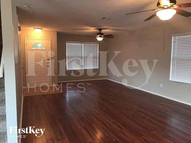 Building Photo - 3356 Mojave Dr