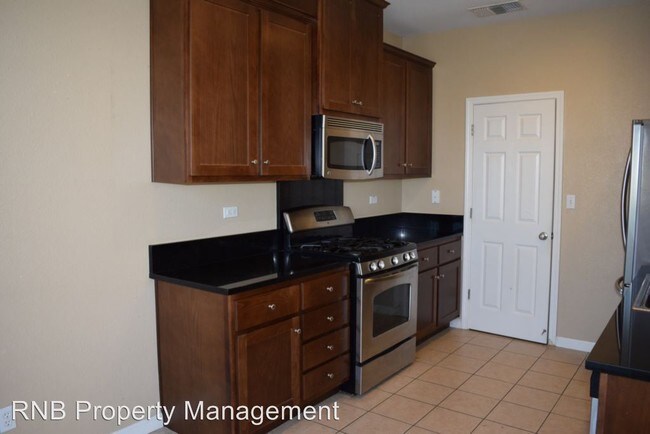 Building Photo - 6170 Lonetree Blvd