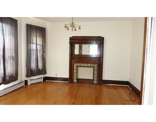 Building Photo - 125 Nesmith St
