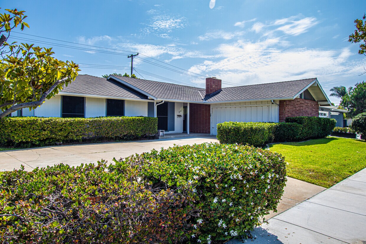 12792 Foster Rd, Los Alamitos, CA 90720 House Rental in Los Alamitos