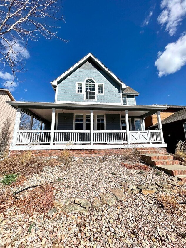 Foto principal - 4-bedroom, 3.5-bathroom house located in F...