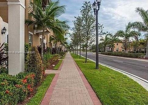 Foto del edificio - 863 SW 147th Ave