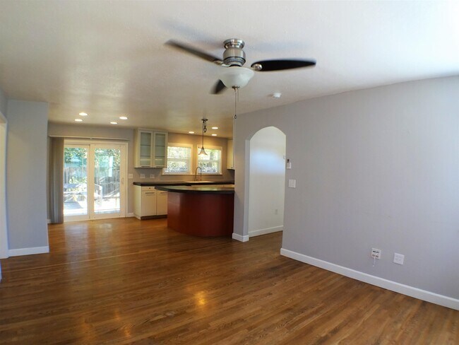 Building Photo - 1804 Citrus Ave