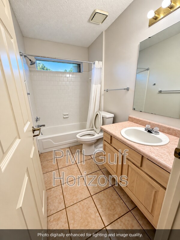 Foto del edificio - 1310 Sunrunner Pl