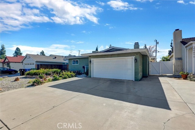 Building Photo - 17068 Celtic St