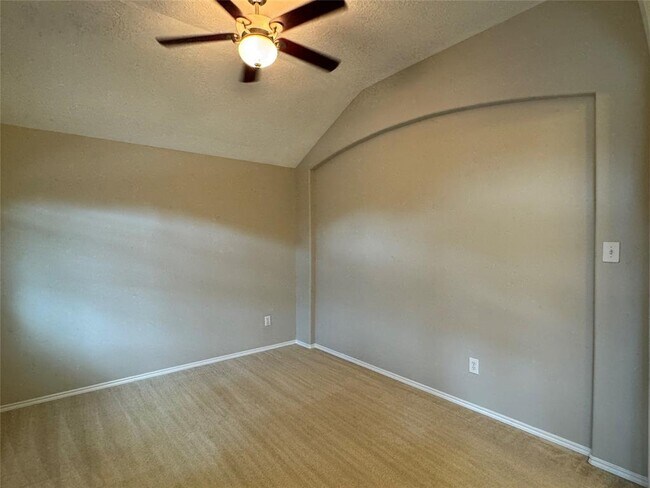 Foto del edificio - 1919 Louetta Point Cir