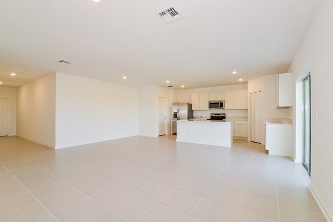 Foto del edificio - 4061 Old Ml Rd