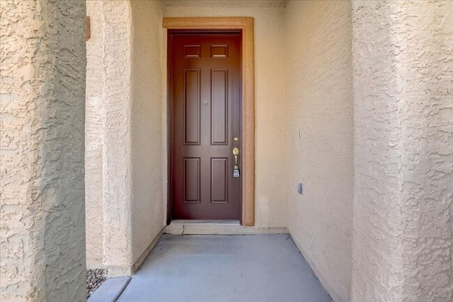Building Photo - 10948 Positano St