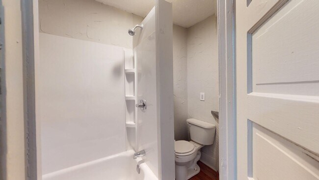 Foto del edificio - 1141 McKinley Ave