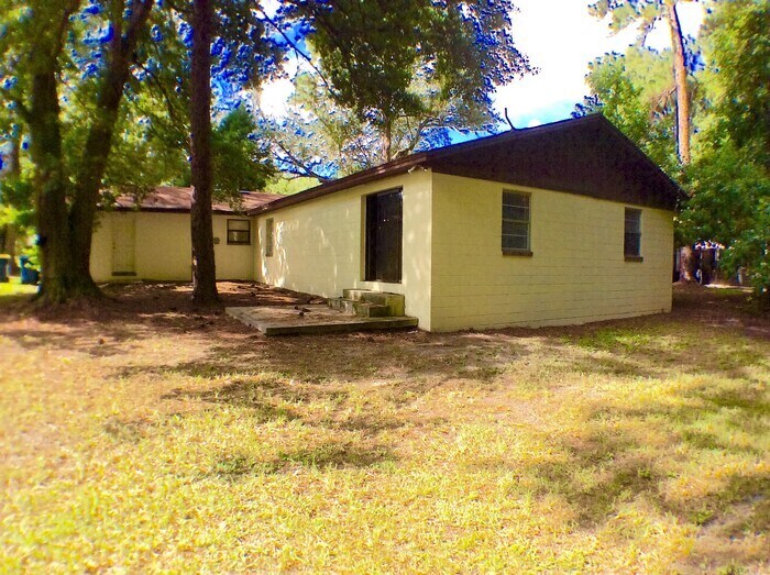 Foto del edificio - Large North Side Home!