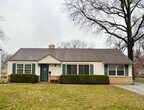 Foto principal - Charming Prairie Village Ranch – Move-In R...