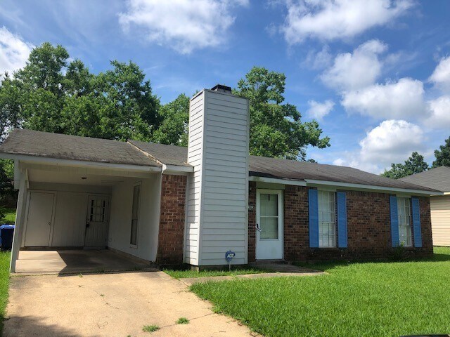 Foto del edificio - Section 8/Housing Voucher Accepted...Off P...