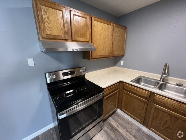 Kitchen Stove Area - Eytcheson Estates Welcome