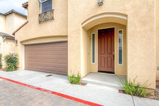 Building Photo - 4212 Ave Arroyo
