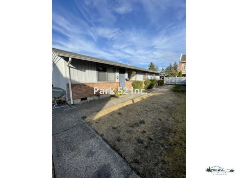 Primary Photo - 3314 S Adams St