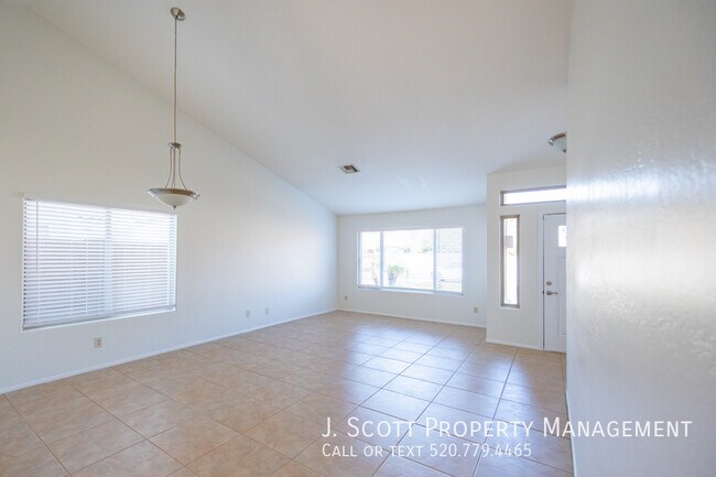 Foto del edificio - 18232 N 45th St
