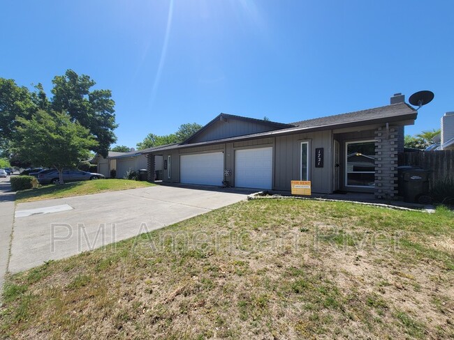 Building Photo - 1721 Avondale Ave