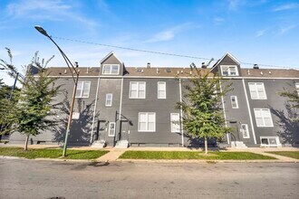 Building Photo - 3300 W Pershing Rd