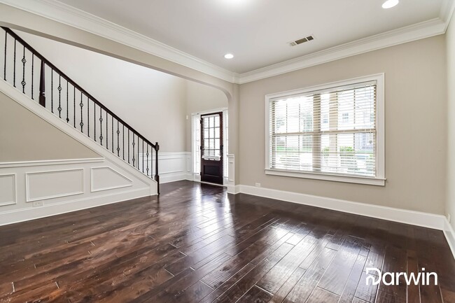 Building Photo - 4840 Chickadee Ln