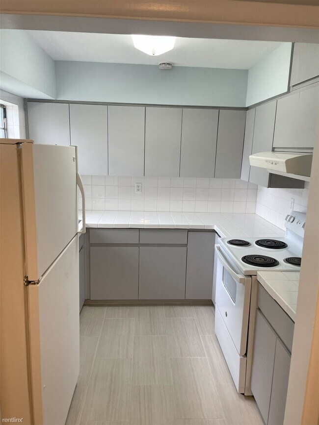Building Photo - 3 br, 2 bath House - 1544 West Park Lane