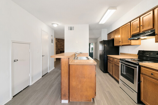 Foto del edificio - 162 Bowie Ln
