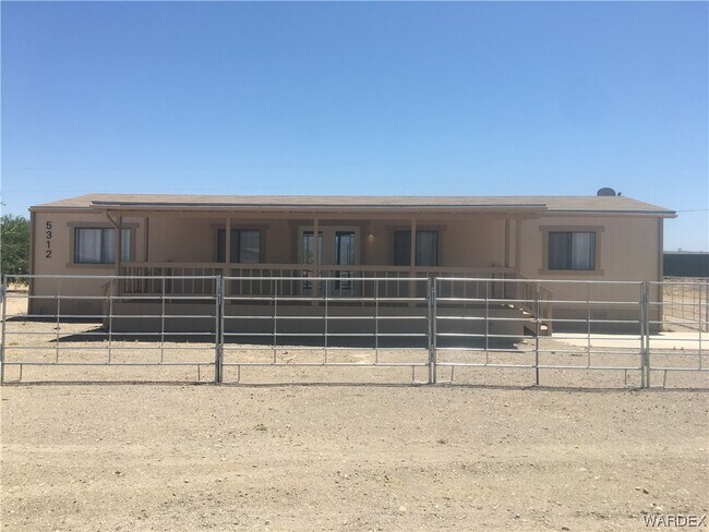 Foto del edificio - 5312 Covina Rd