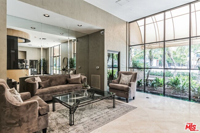 Foto del edificio - 10535 Wilshire Blvd