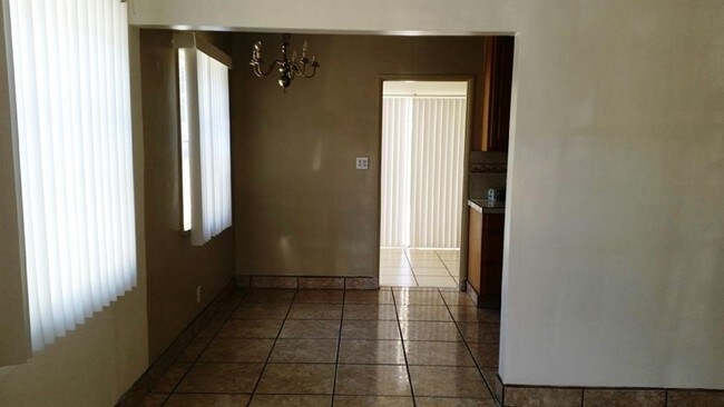 Foto del edificio - 6717 Irvine Ave