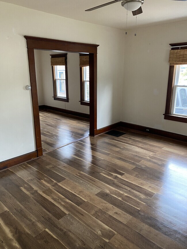 Living/Dining - 2 The Arena St