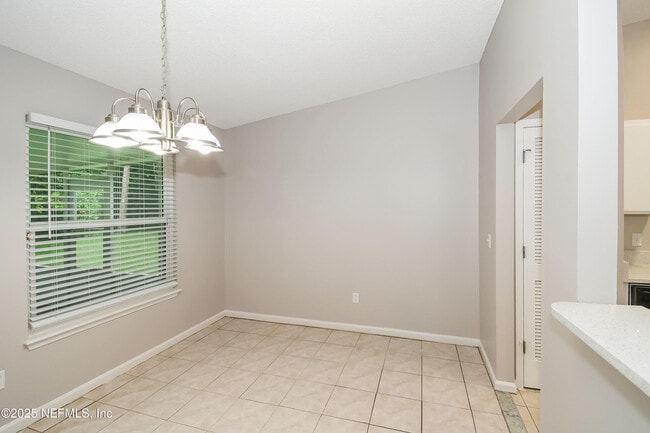 Building Photo - 1588 Shearwater Dr