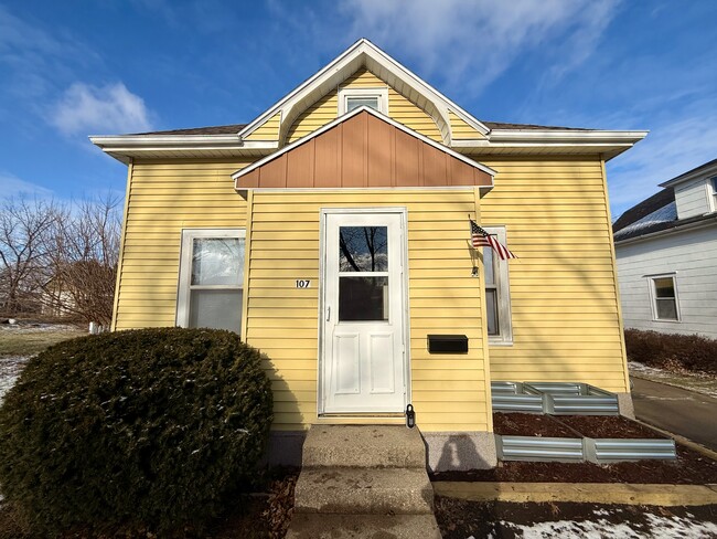 Front of house - 107 Clark St