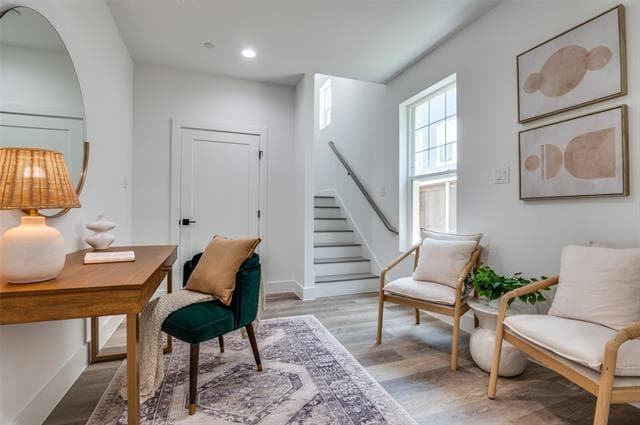 Building Photo - 631 N Tyler St