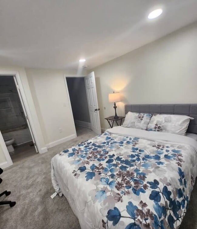 Foto del edificio - 708 N Madeira St