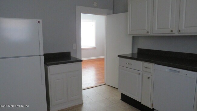 Foto del edificio - 1935 San Marco Blvd