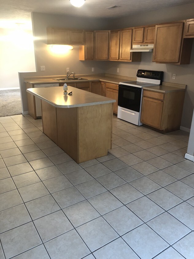Foto principal - 2214 Nichole Ln