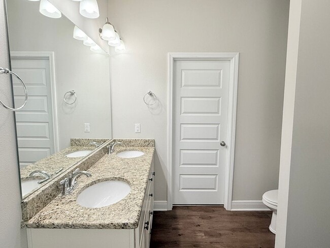 Building Photo - Gorgeous 3-Bedroom Home - Hawk’s Landing