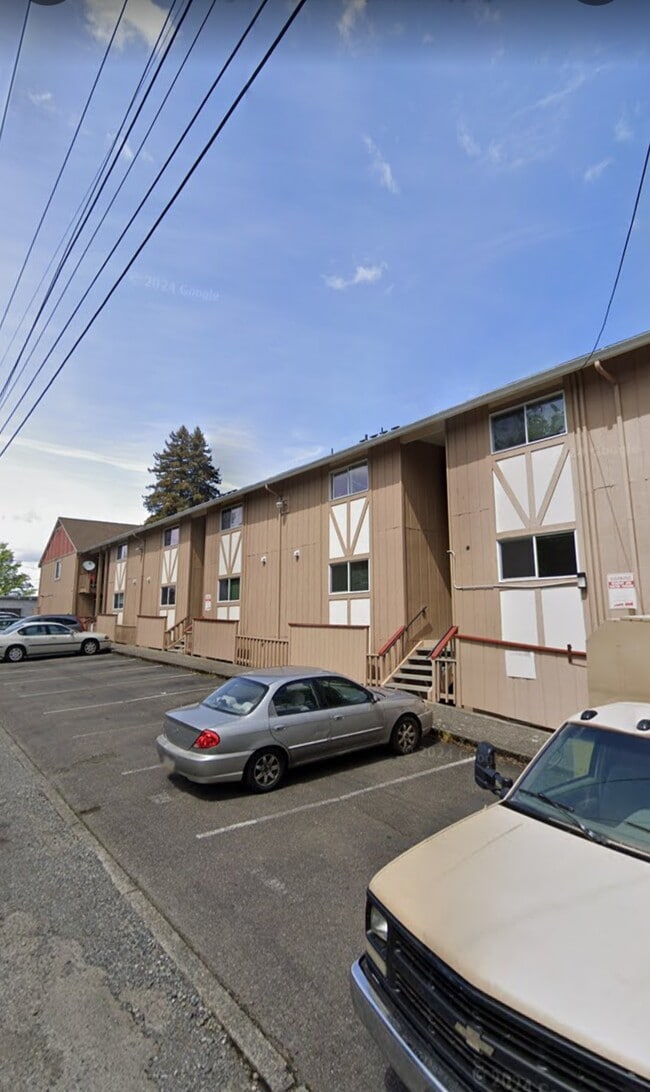 Building Photo - Kingston Manor Building Photo - Kingston Manor