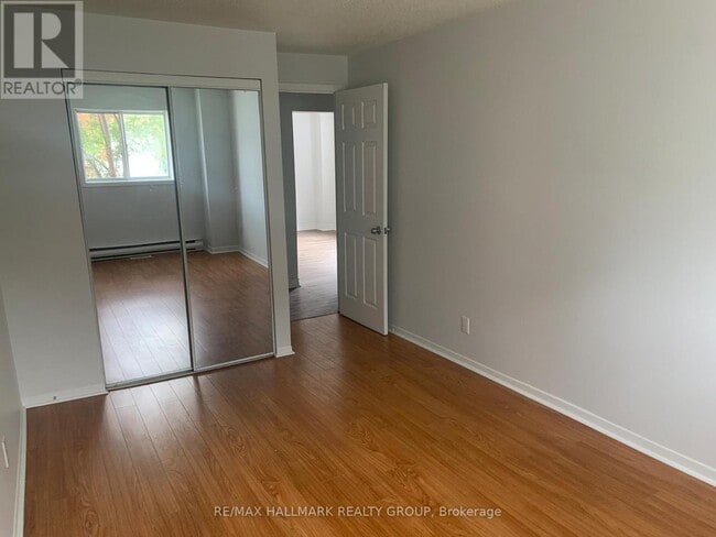 Building Photo - 251 Marier Ave