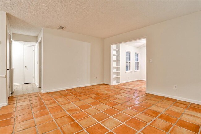 Foto del edificio - 149 Lablanc Way NW